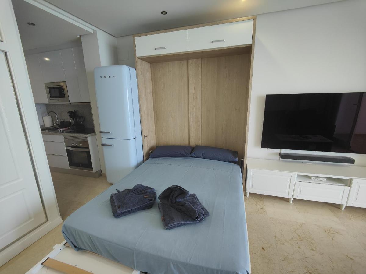 Santa-Clara-Blue Horizon Front Line Apartment By Namaste Elite Torremolinos Exterior foto